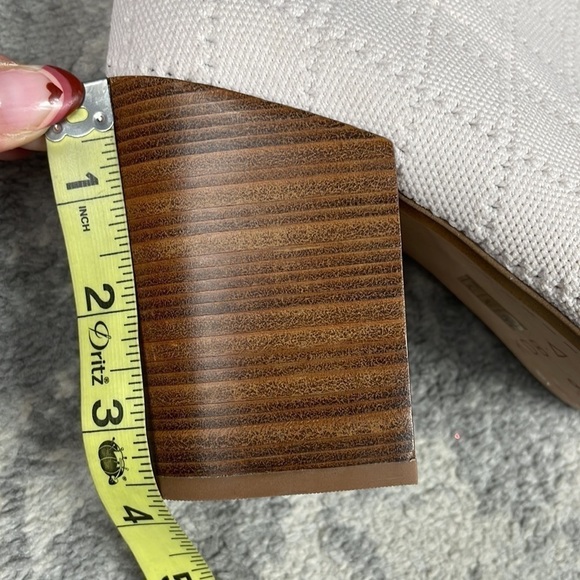 Kelsi Dagger Macey Stretch Diamond Knit Sock Boot Vanilla White Open Toe Sz 9 - Picture 13 of 14